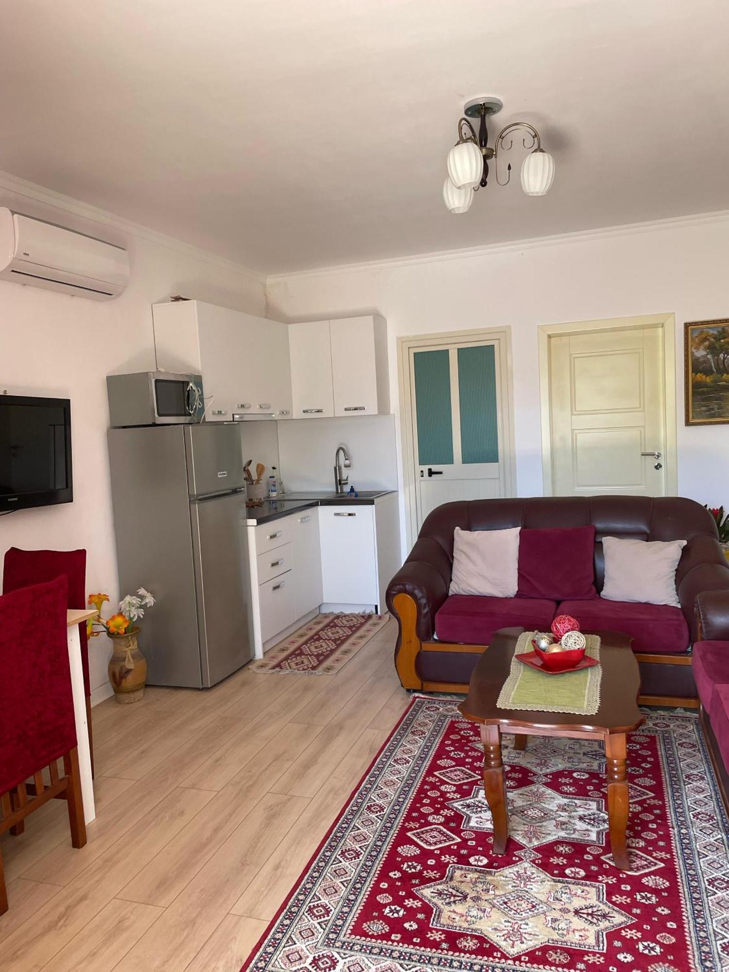 Villa Miracle Garden Vlorë